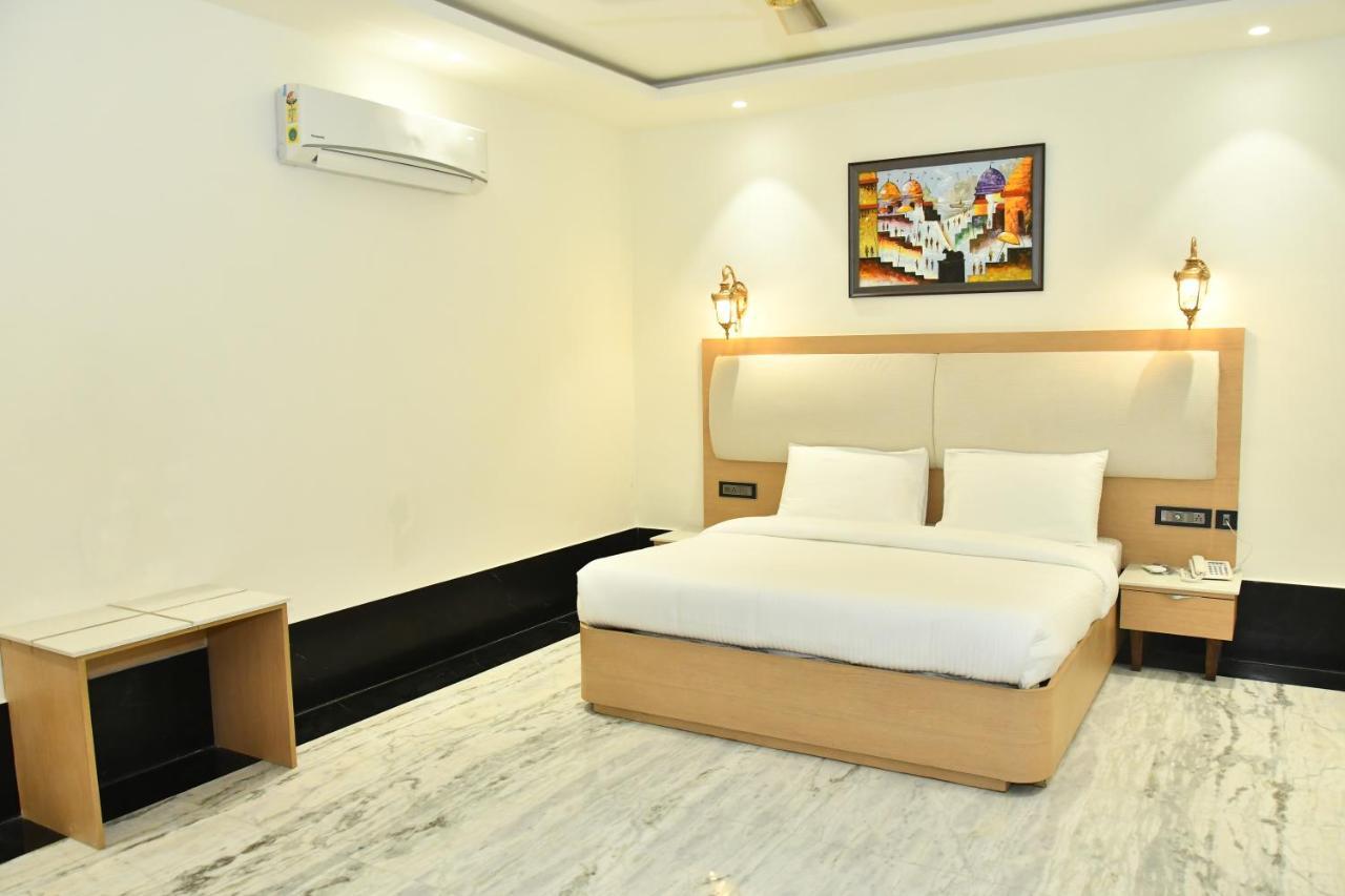 Maharaja Aggarsain Bhawan Hotel Hisār Kültér fotó